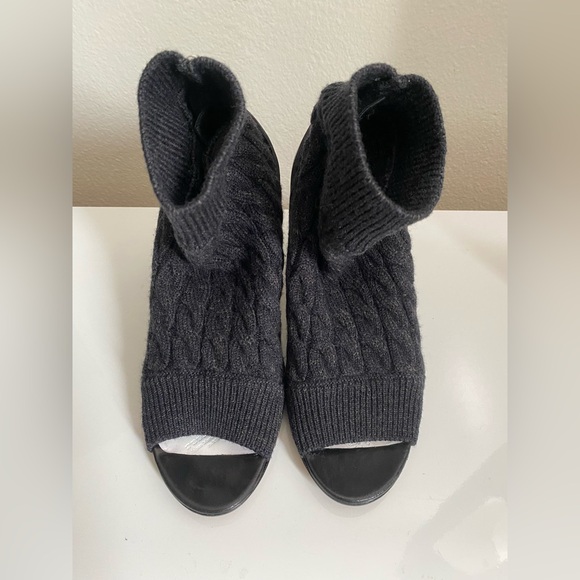 Maison Margiela Cable Knit Open Toe Ankle Boot - Picture 2 of 5